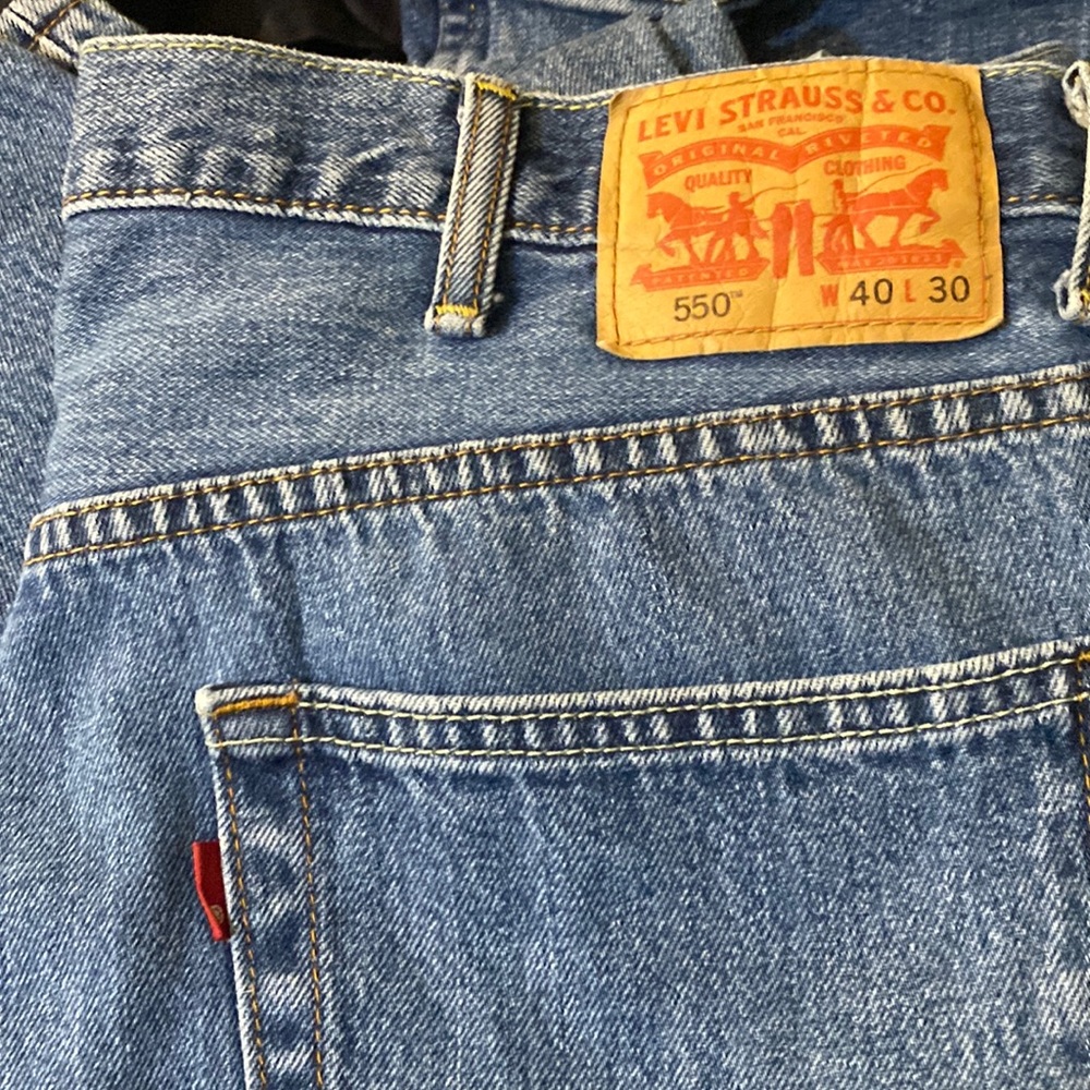 Levis 550 40x 30